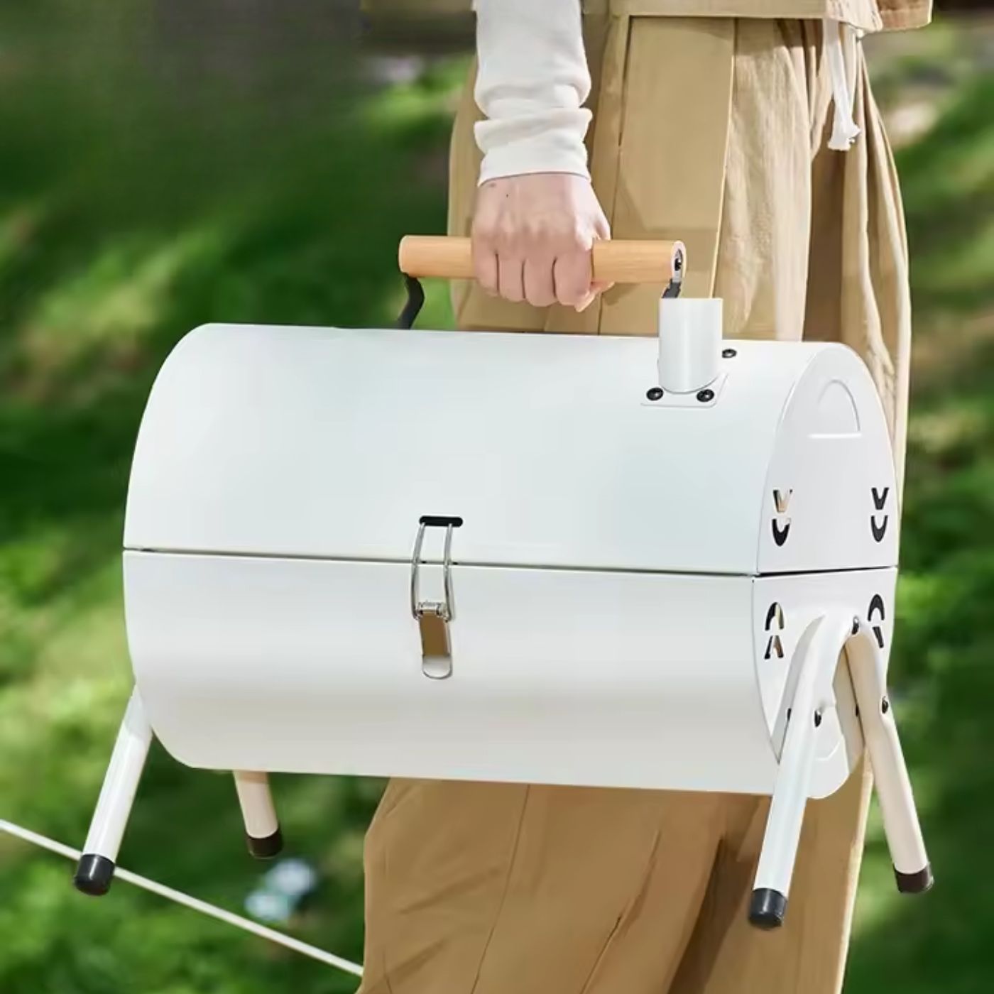 Petit barbecue portable pour l'extérieur